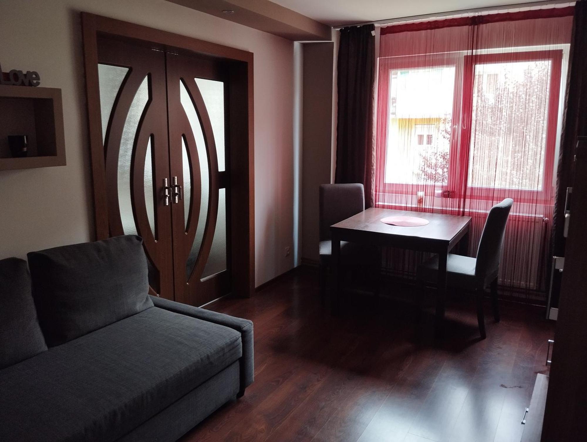 A&D Apartment Resita Exterior photo